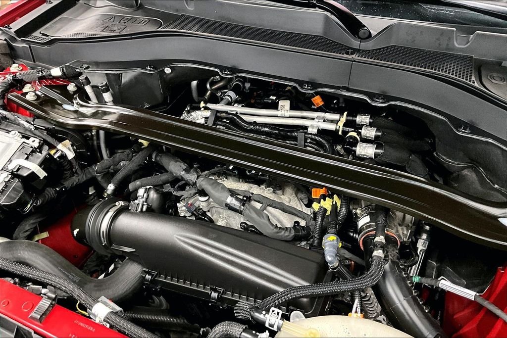 Used 2025 Red Metallic Ford ST-Line image 33