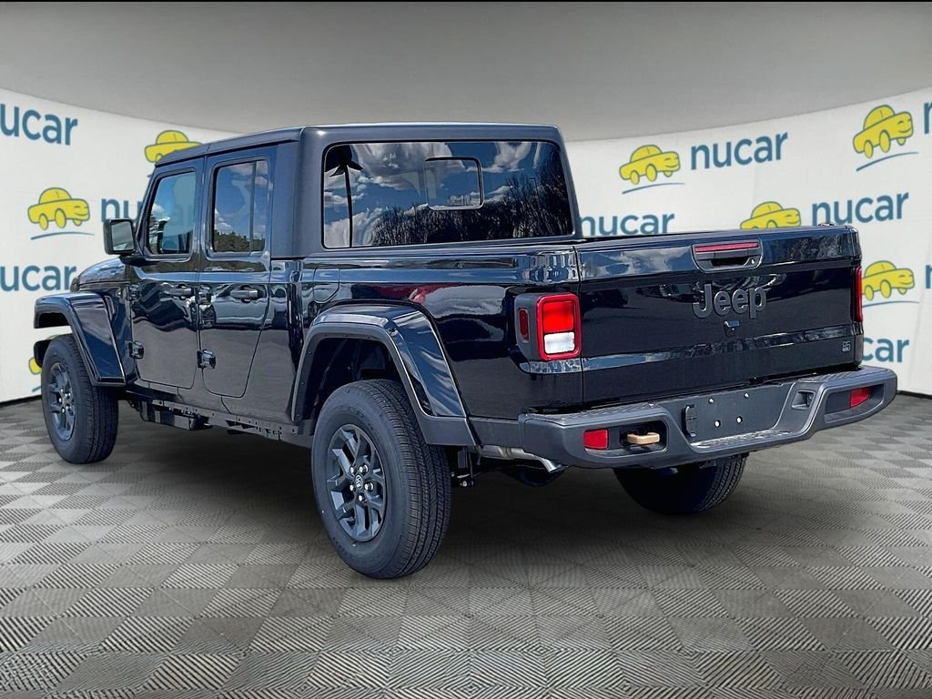 New 2026 Black Clear-Coat Exterior Paint Jeep 85th Anniversary Edition image 5