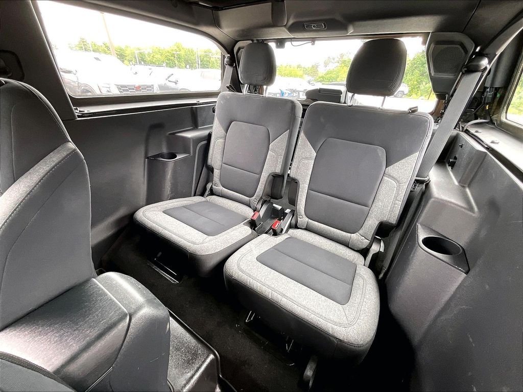 Used 2021 Antimatter Blue Metallic Ford Base image 16