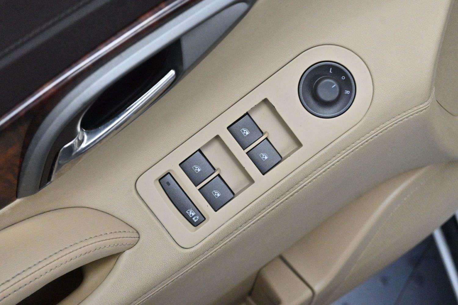 Used 2013 Summit White Buick Leather image 10