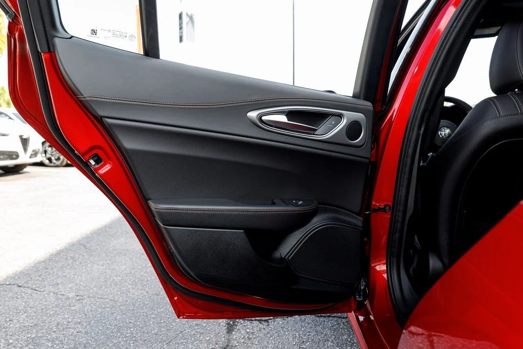 2025 Alfa Romeo Giulia Intensa - Photo 33