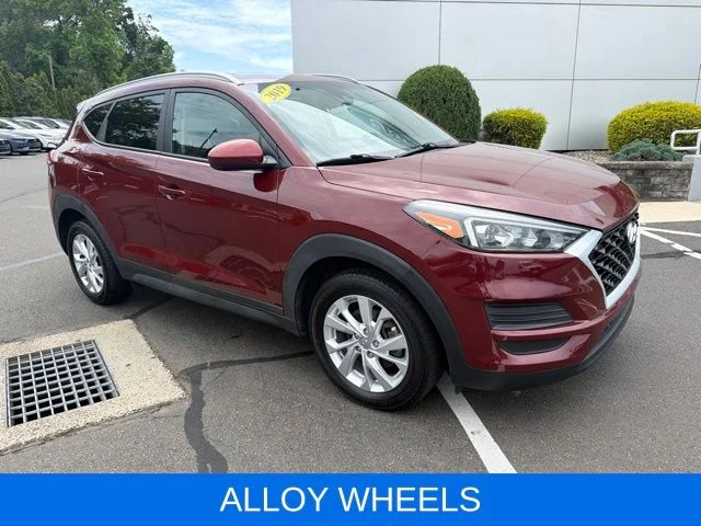 Used 2019 Red Hyundai Value image 1