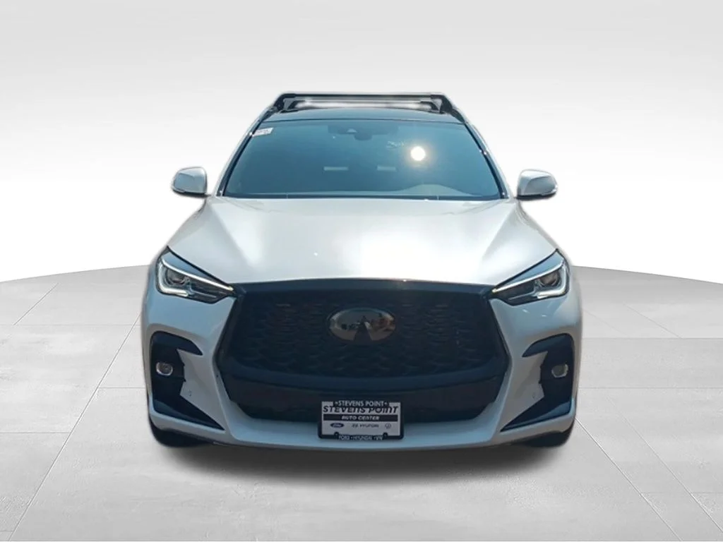 Used 2025 Radiant White INFINITI SPORT image 9
