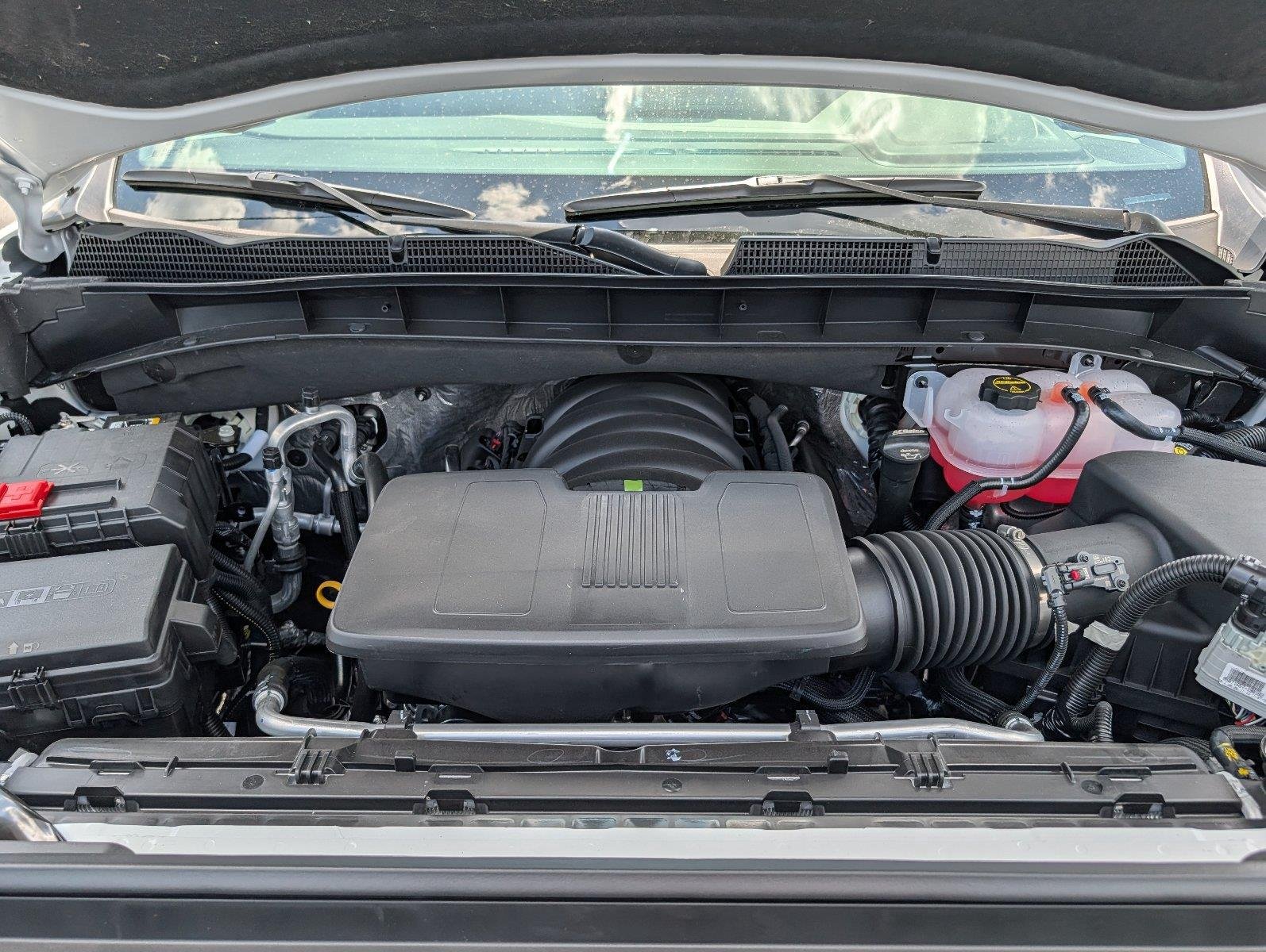 New 2026 Summit White GMC SLT image 40