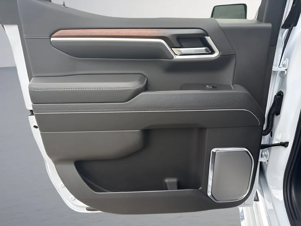 New 2026 Glacier White Tricoat GMC Denali image 30