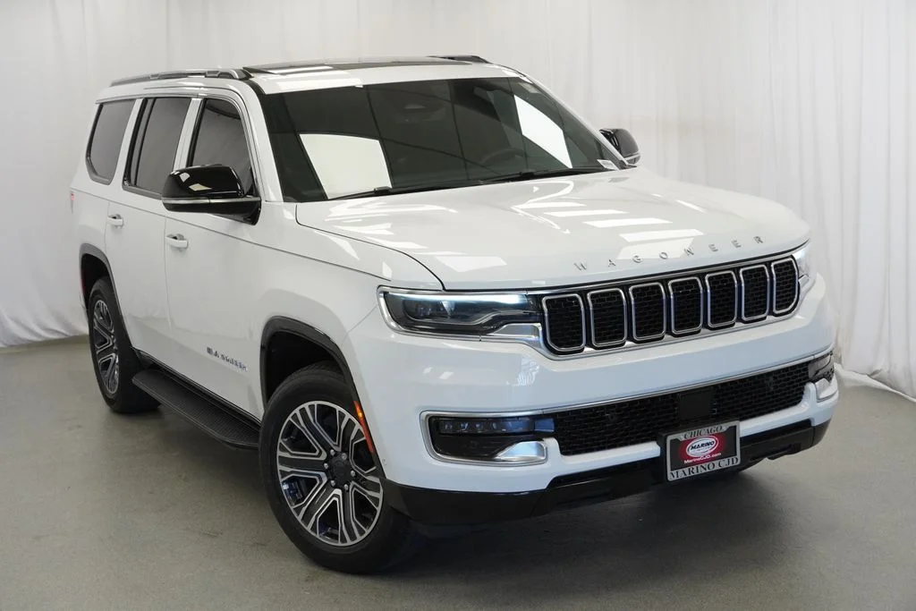 Certified Used 2023 White Jeep Base image 8