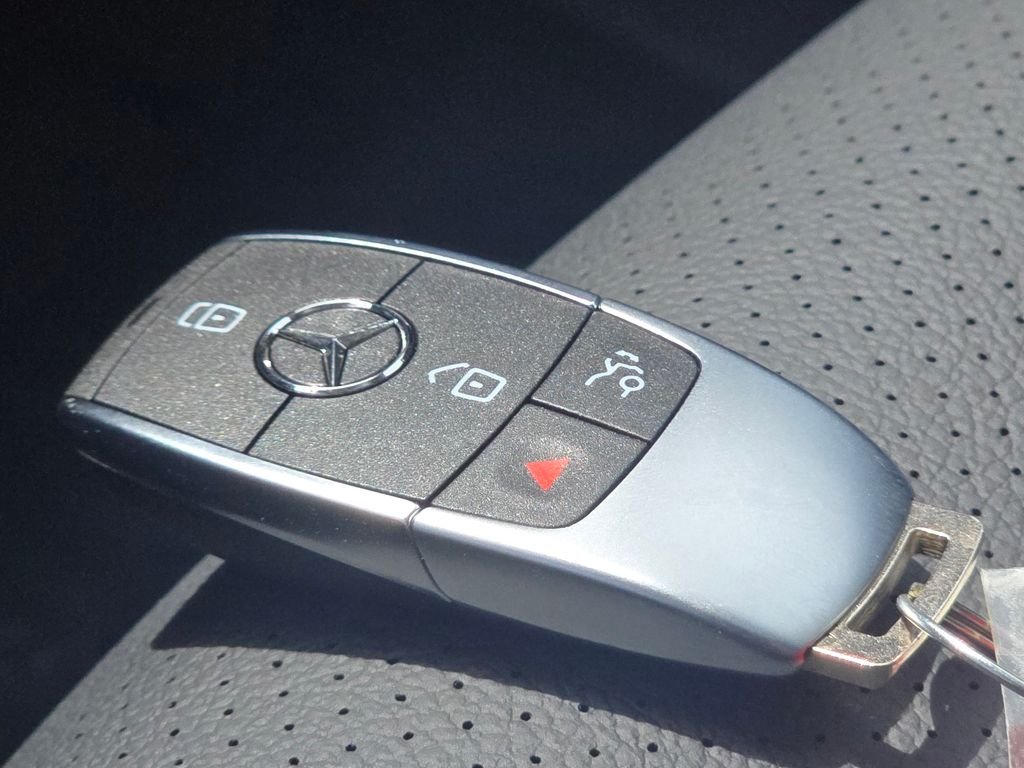 New 2026 Cirrus Silver Metallic Mercedes-Benz GLE 350 image 40