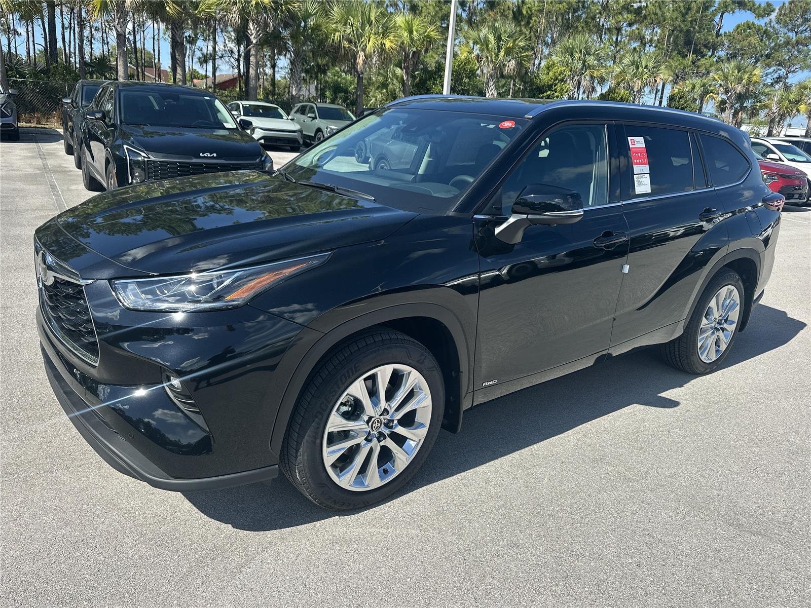 2026 Toyota Highlander Hybrid Limited