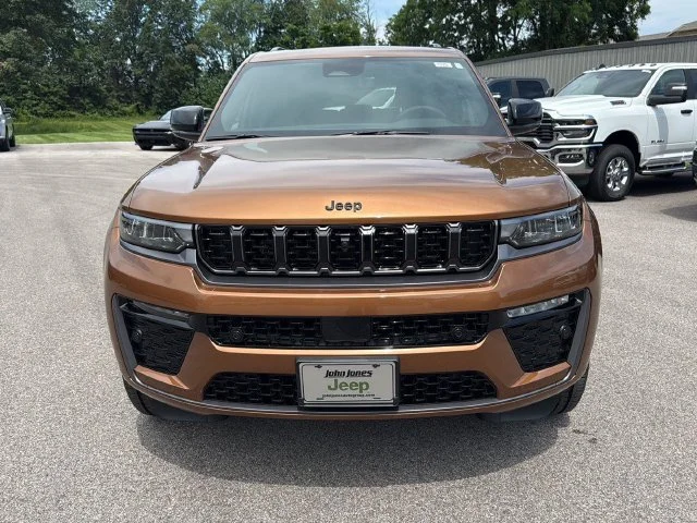 New 2026 Brown Jeep Limited Reserve image 13