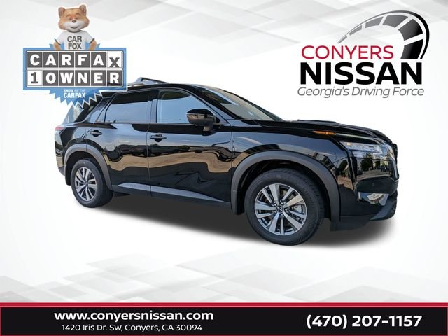 2025 Nissan Pathfinder SL