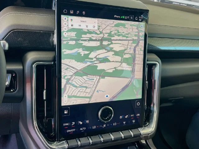 2027 GMC Yukon Elevation - Photo 8