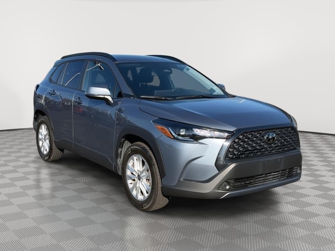 2024 Toyota Corolla Cross LE