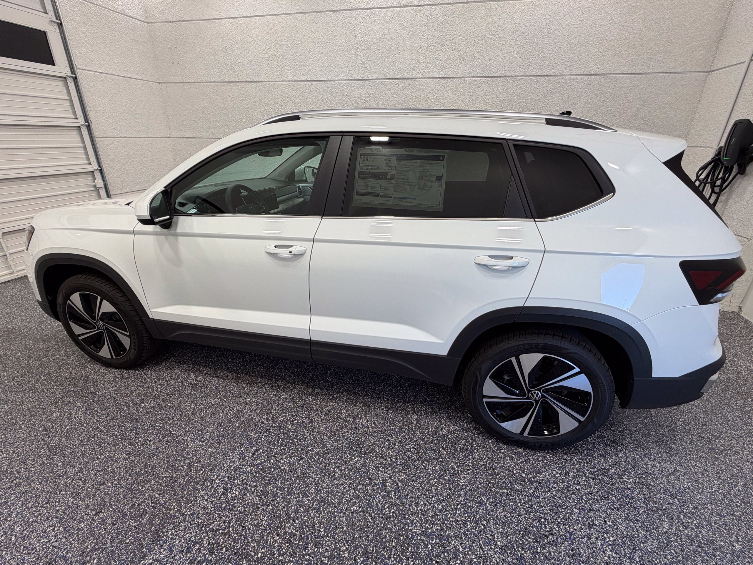 New 2026 White Volkswagen 1.5T SE image 3