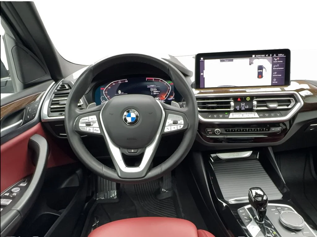 Used 2024 Black BMW sDrive30i image 35