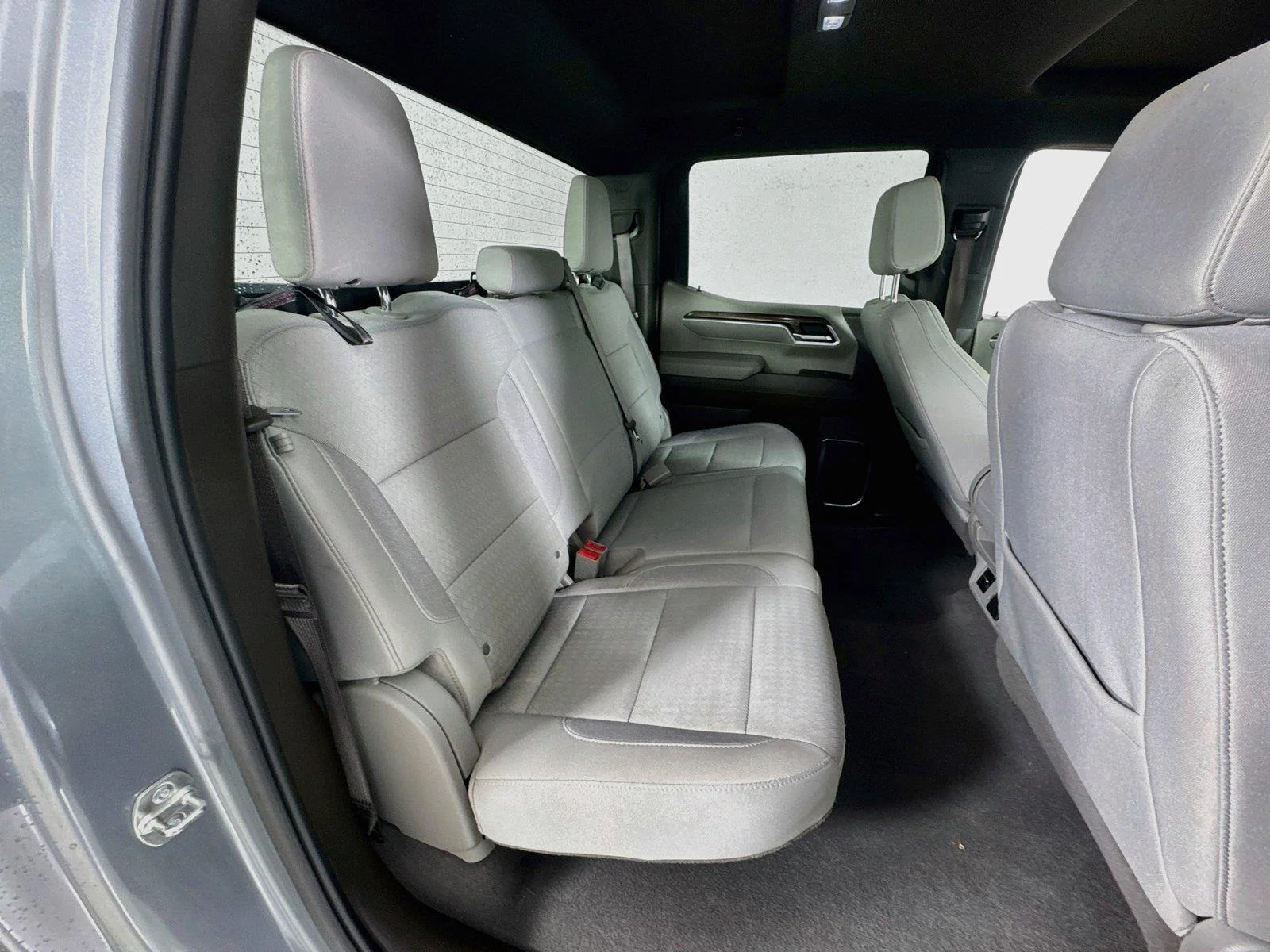 Used 2025 Sterling Gray Metallic Chevrolet LT image 26