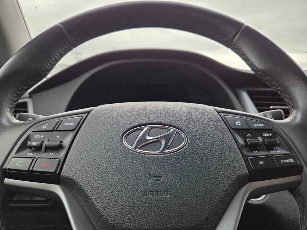 Used 2016 Caribbean Blue Hyundai Sport image 30