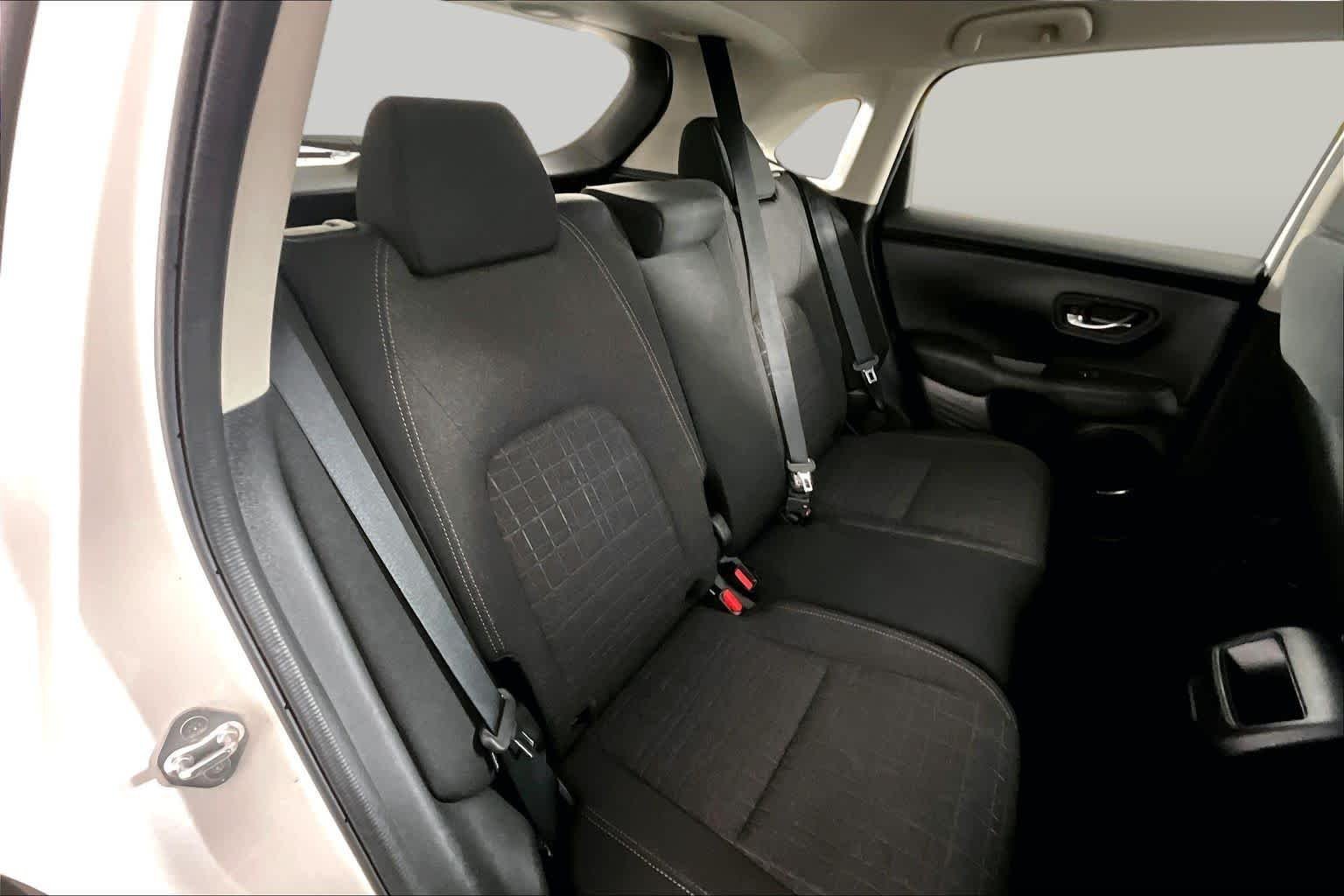 Used 2023 Platinum White Pearl Honda LX image 19