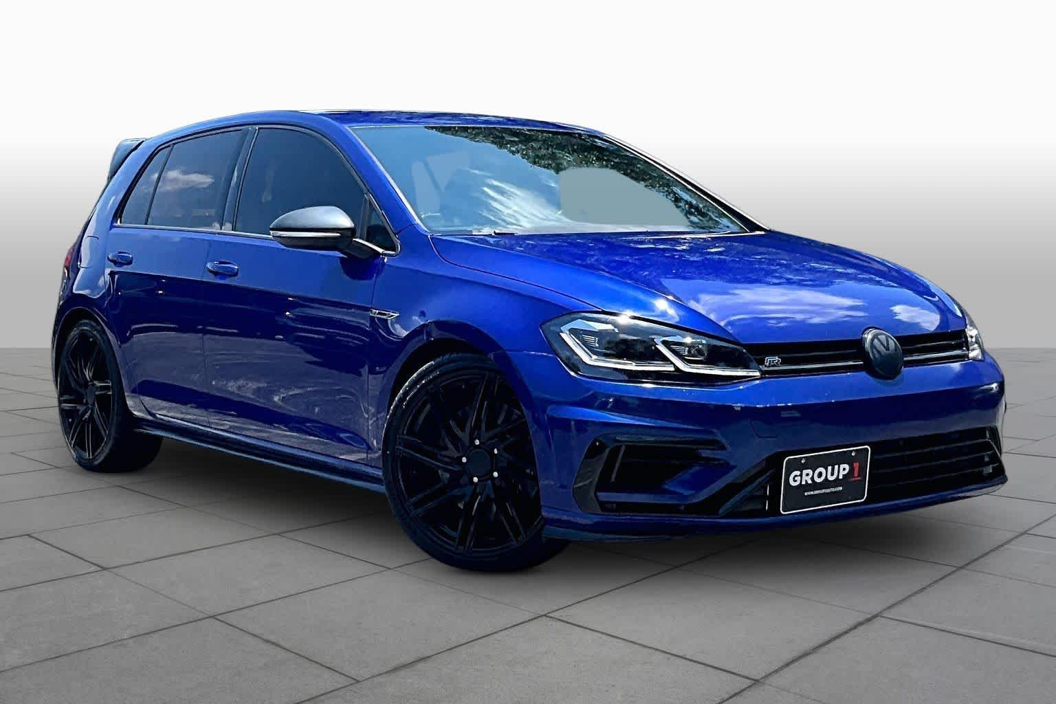 Pre-Owned 2018 Volkswagen Golf R