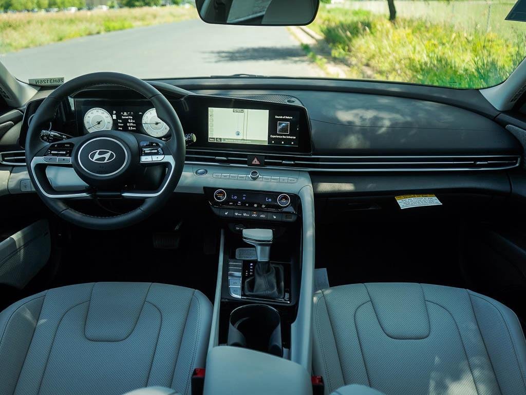 New 2026 Amazon Gray Hyundai Limited Sedan FWD image 36