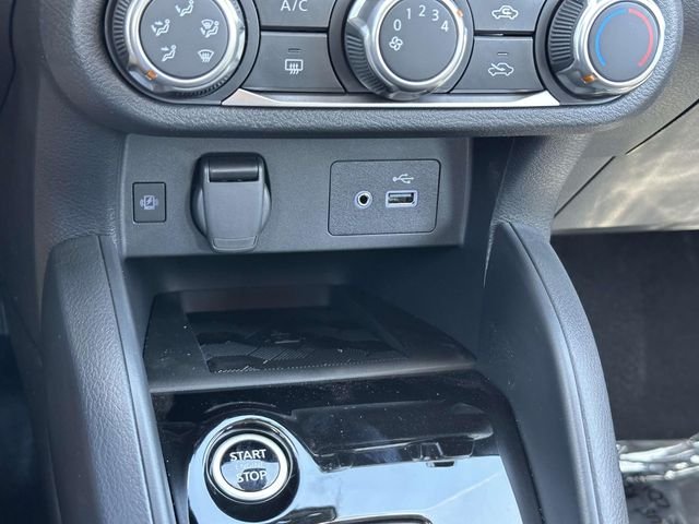 2025 Nissan Versa Sedan SV - Photo 22