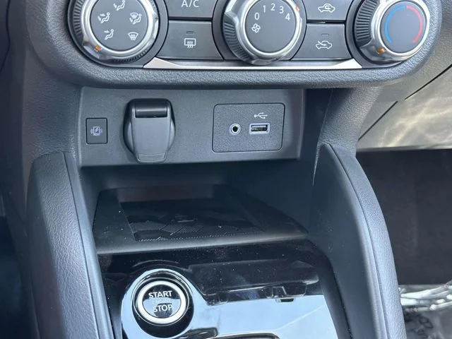 2025 Nissan Versa Sedan SV - Photo 22