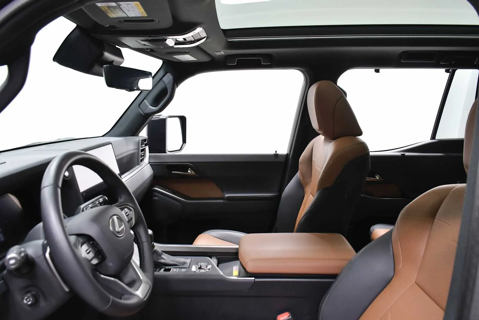 Certified Used 2025 Caviar Lexus Luxury+ image 13
