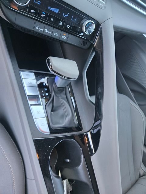 Used 2024 Gray Hyundai Blue image 14