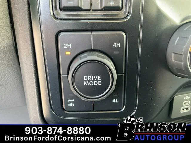 New 2026 Oxford White Ford F-250® XL image 30
