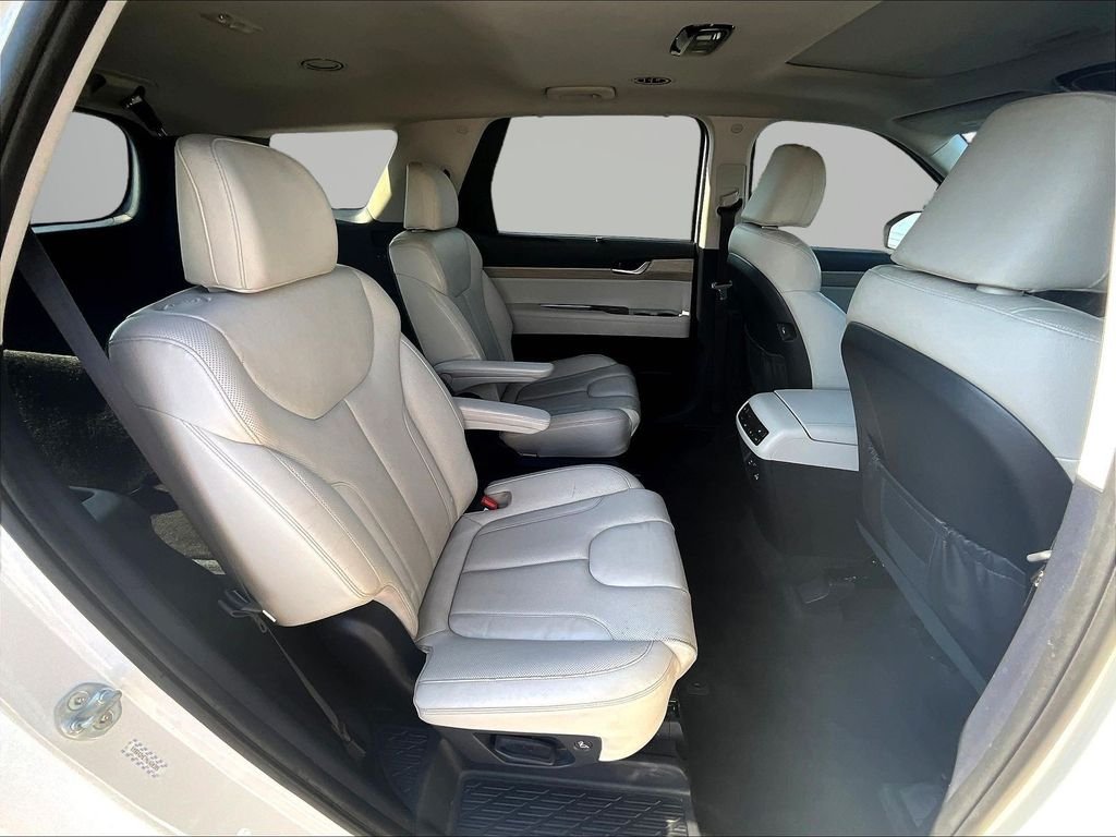Certified Used 2022 White Hyundai SEL image 28