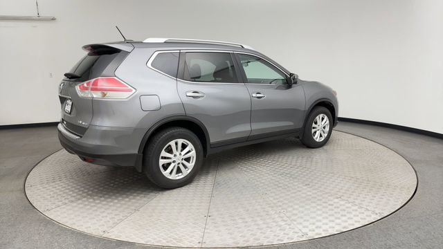 Used 2016 Nissan Rogue SV with VIN KNMAT2MV2GP620699 for sale in Highlands Ranch, CO