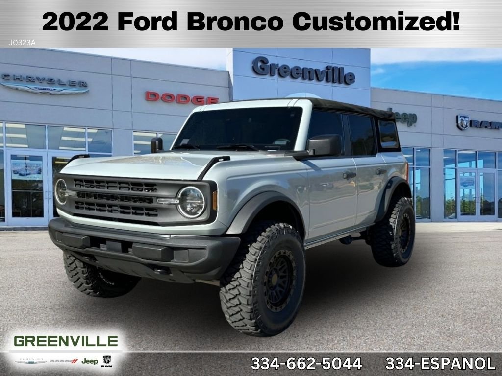 2022 Ford Bronco Base 4x4's photo