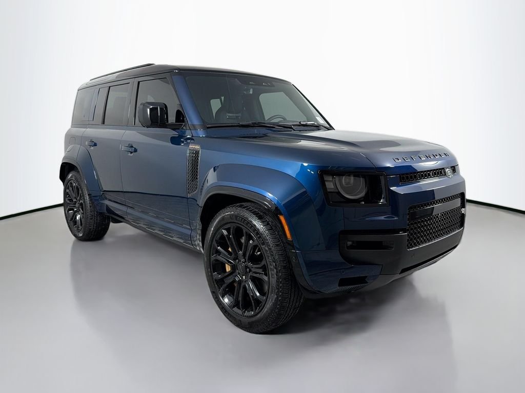 New 2026 Sargasso Blue Land Rover  OCTA image 3