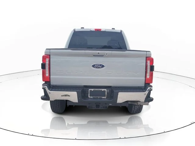 New 2026 Avalanche Ford Lariat image 6