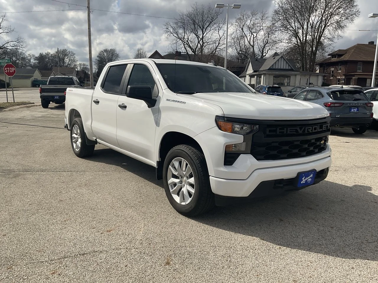2022 Chevrolet Silverado 1500 Custom