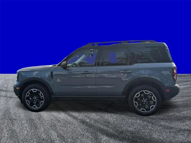New 2026 Azure Gray Metallic Tri-Coat Ford Outer Banks® image 6