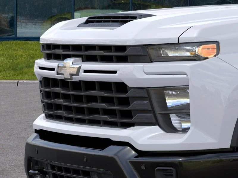 New 2026 Summit White Chevrolet Custom image 21