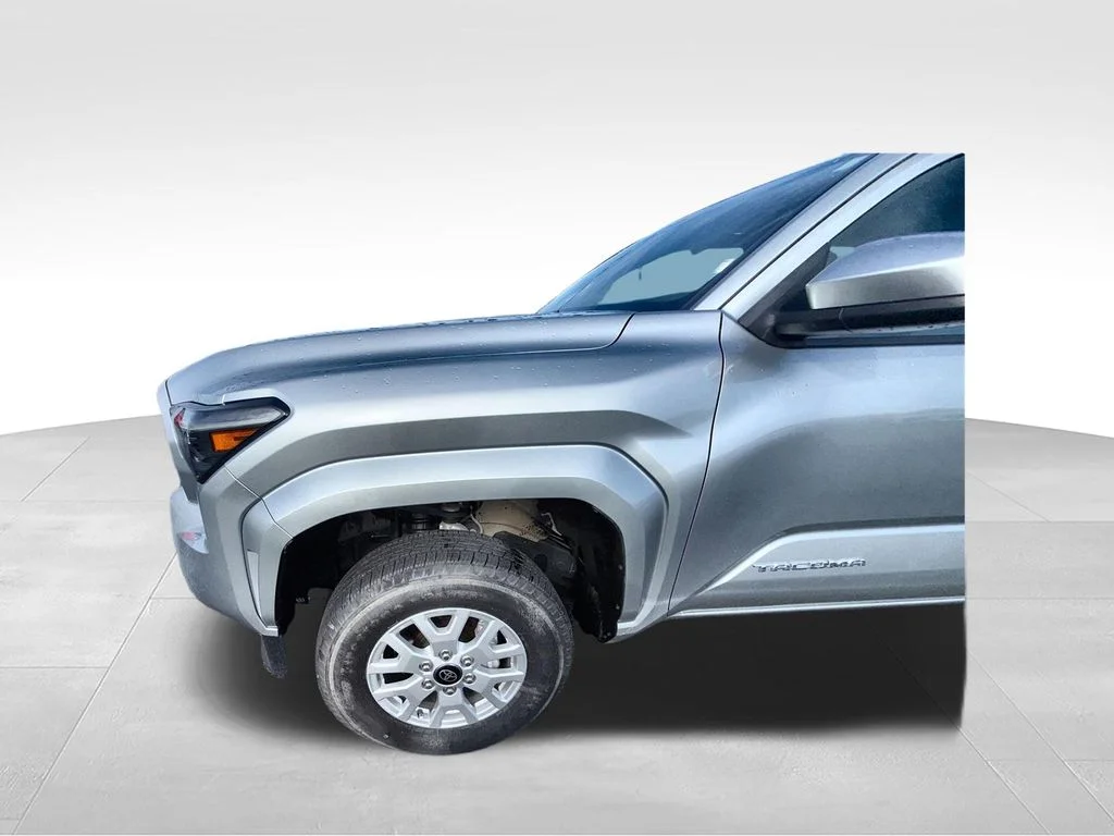 Used 2024 Silver Toyota SR5 image 7