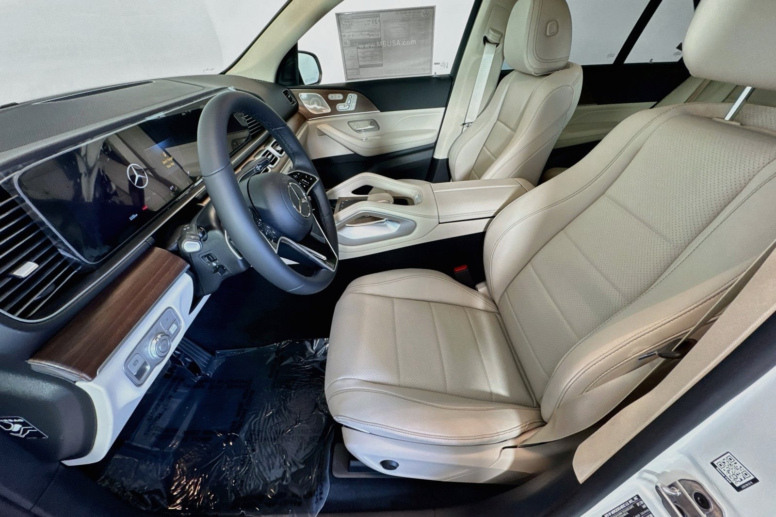 New 2026 Polar White Mercedes-Benz GLE 450 image 18