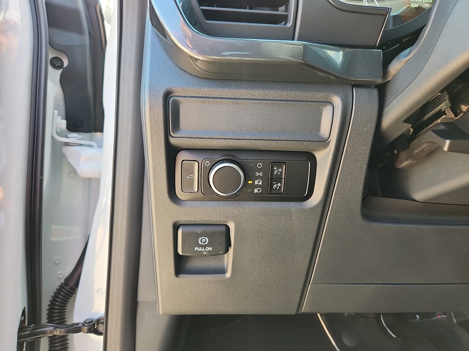 New 2026 Oxford White Ford STX image 16