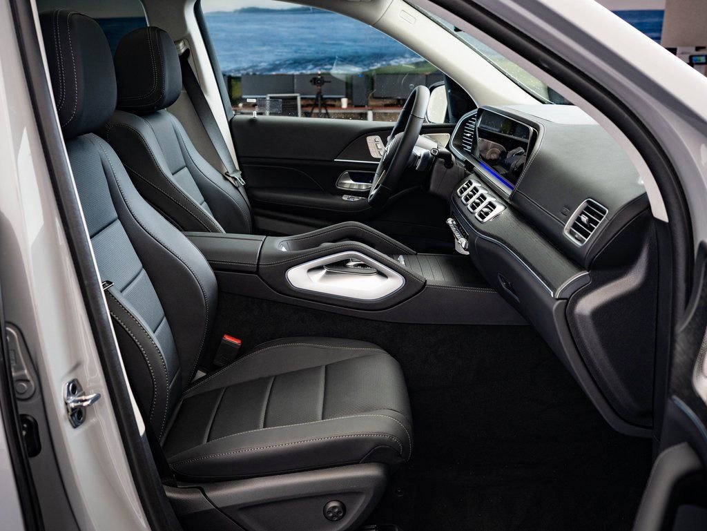 New 2026 MANUFAKTUR Alpine Grey Mercedes-Benz GLE 350 image 21