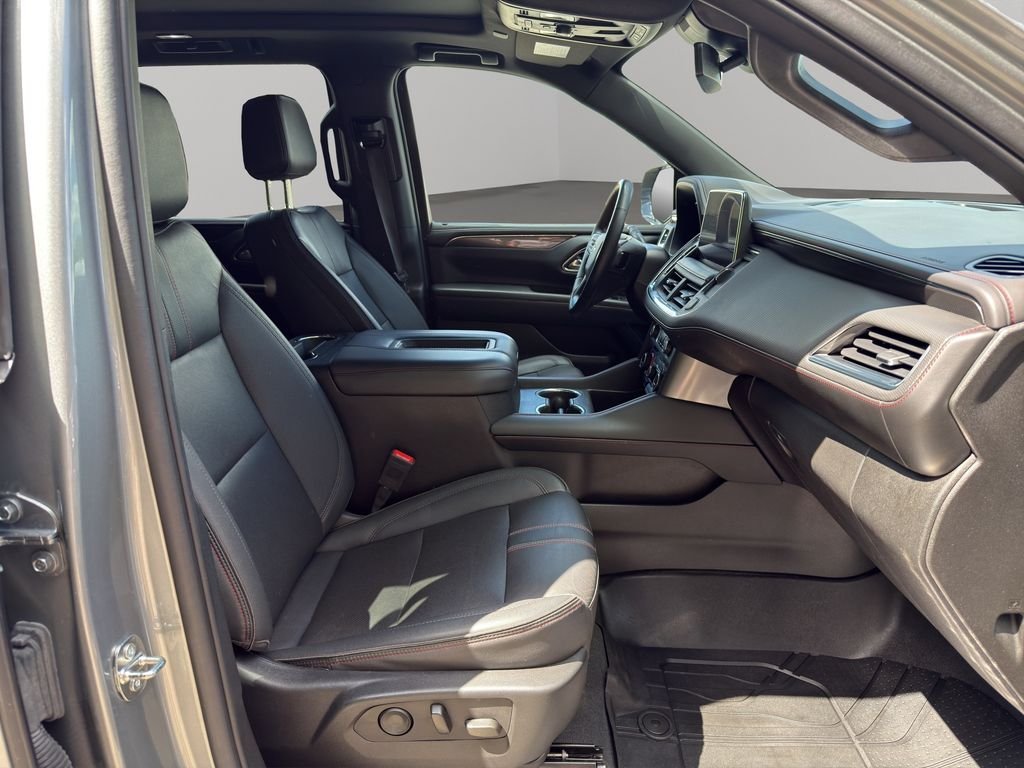 Used 2023 Sterling Gray Metallic Chevrolet RST image 17