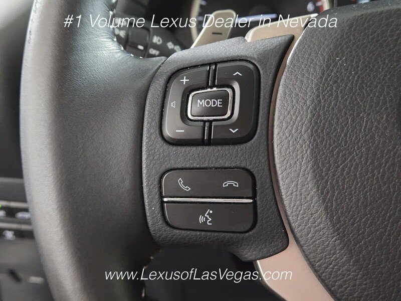 Used 2018 Silver Lexus 300 Base image 32