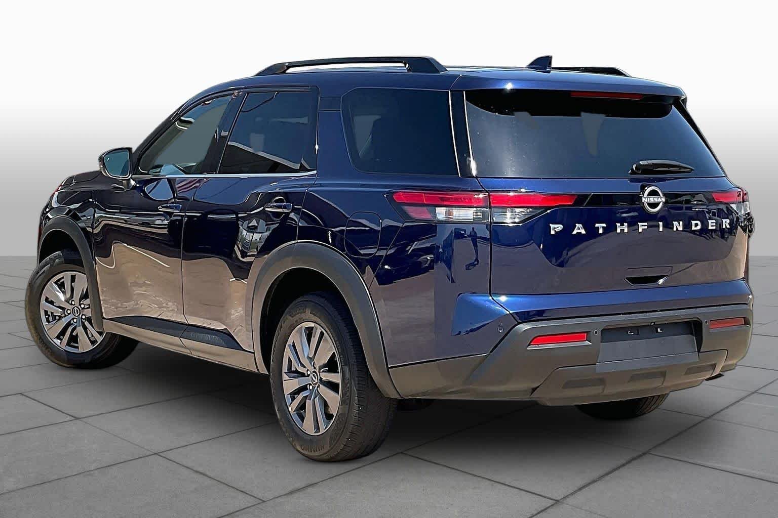 Used 2025 Deep Ocean Blue Pearl Nissan SV image 11