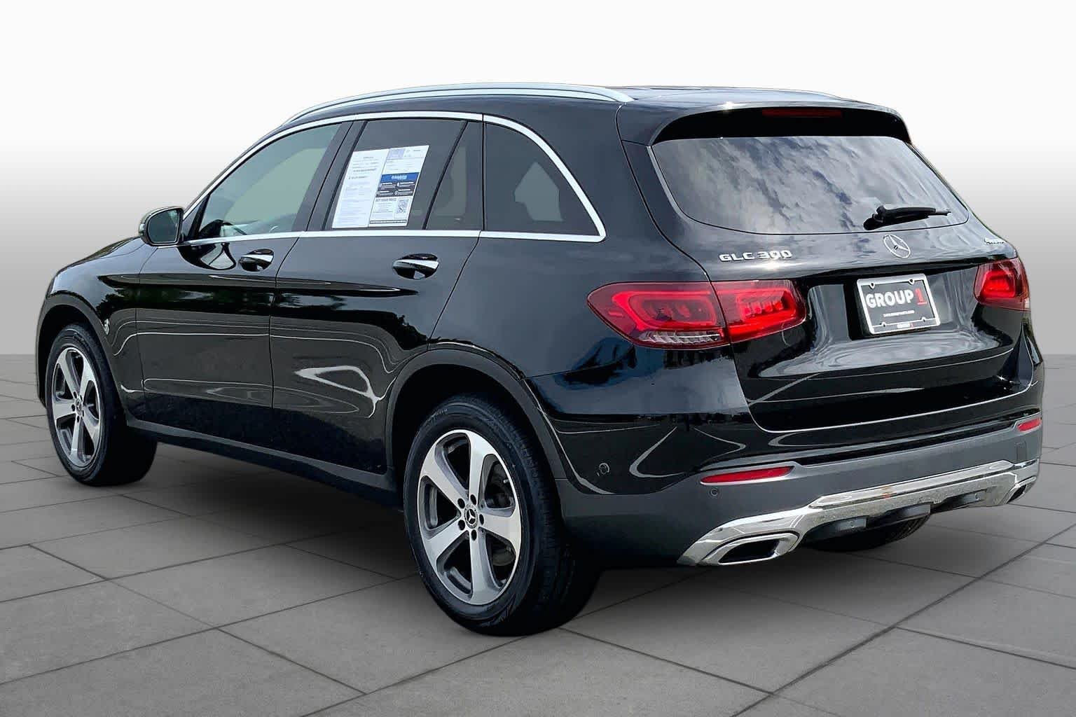 Used 2021 Black Mercedes-Benz GLC 300 image 11