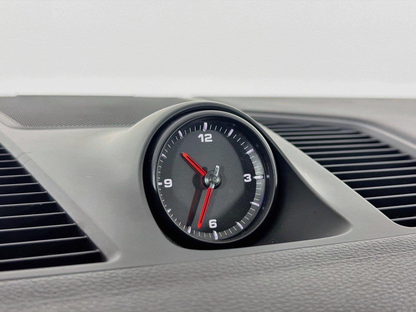 Used 2023 White Porsche Base image 17