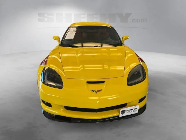 Used 2013 Velocity Yellow Tinted Clearcoat Chevrolet  image 12