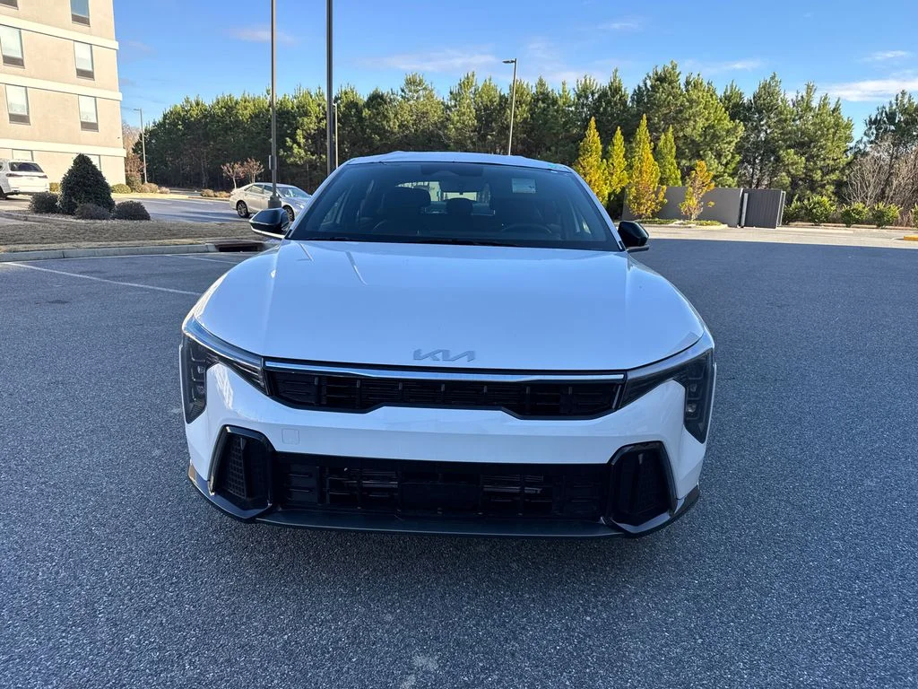 New 2025 White Kia GT-Line image 8