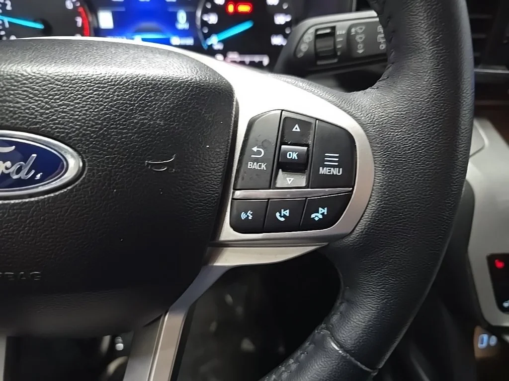 Used 2024 Black Ford XLT image 21