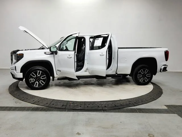 2023 GMC Sierra 1500 AT4 - Photo 12