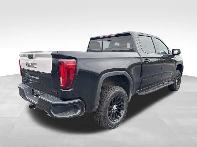 Used 2022 ONYX BLACK GMC AT4 image 6